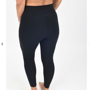 Brilliant Scrunchy What Hi-Rise Leggings 24”